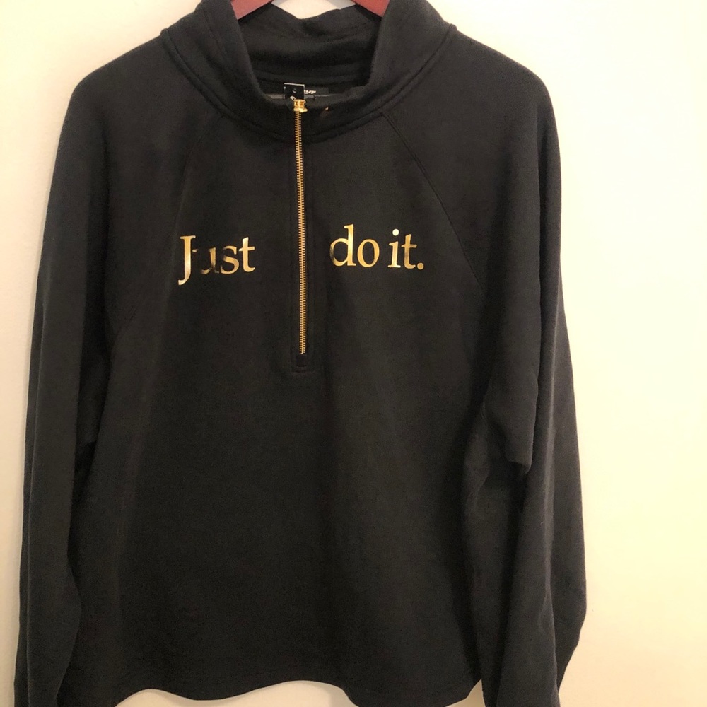 Nike Plus Women's Sportswear Shine 1/2-Zip